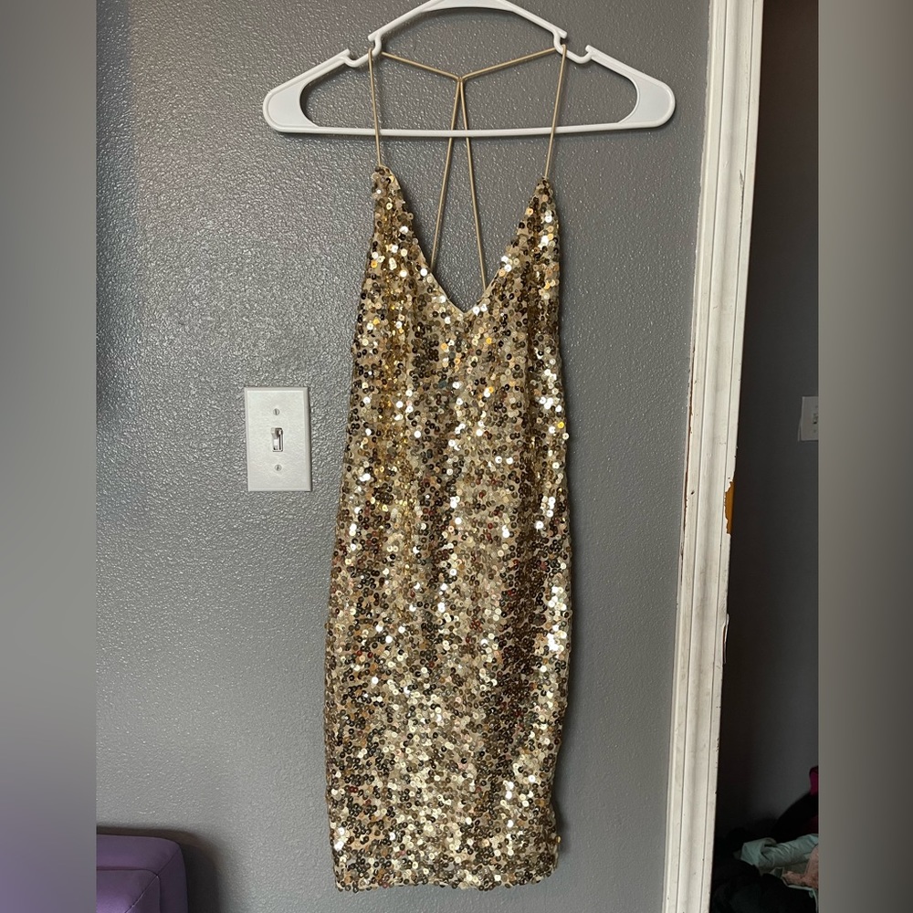 Open back - Picture 3 of 3